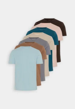 Pier One 7 Pack - T-Shirts - Red/Silver/Royal Blue -Boutique mote herrebutikk badf9edc15124d4d8662851953c5f4bc scaled