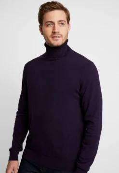 Pier One Strikkegenser - Dark Purple -Boutique mote herrebutikk bd8544b0bf3c42d68dca86416292e192 scaled