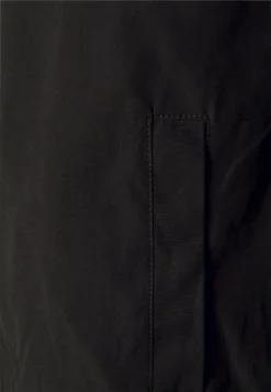 Pier One Bombejakke - Black -Boutique mote herrebutikk c4205adf605e4c19a72a6569312de011 scaled