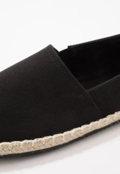 Pier One Rena Espadrille Unisex - Loafers - Black -Boutique mote herrebutikk c4bc197e5a8743a7a7f9ccbfe0b282f5 scaled