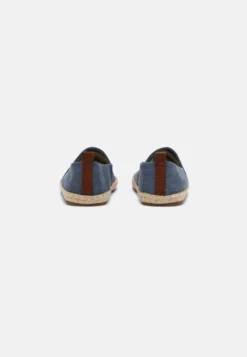 Pier One Rena Espadrille Unisex - Loafers - Blue -Boutique mote herrebutikk c59a3b2dc1ad4928b1cd0b14e0ba2e6e scaled
