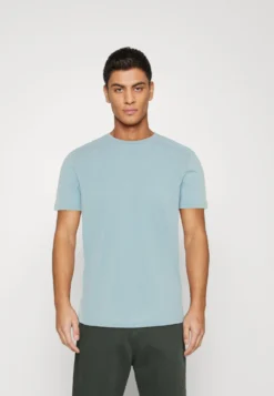 Pier One 7 Pack - T-Shirts - Red/Silver/Royal Blue -Boutique mote herrebutikk c72a2b311f4d45699986054495042c6a scaled