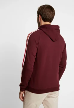 Pier One Hoodie -Bordeaux -Boutique mote herrebutikk c94516c4554e46a092fad707d234055b scaled