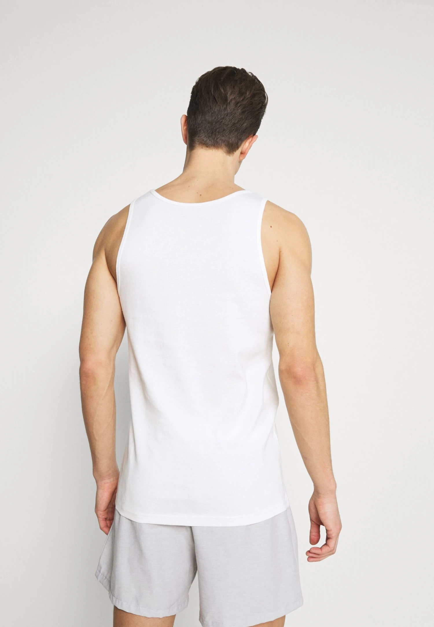 Pier One 3 Pack - Undertrøye - Dark Blue/Bordeaux/Off-White 2 Pier One 3 Pack - Undertrøye - Dark Blue/Bordeaux/Off-White - Bilde 2