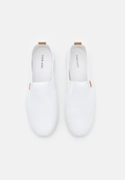 Pier One Unisex - Slippers - White -Boutique mote herrebutikk cab355a5a66847138fab0310c479705c scaled