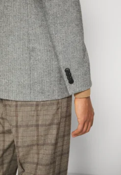 Pier One Dressjakke - Grey -Boutique mote herrebutikk d2aca0cdb2c34383b82955d987f8f782 scaled