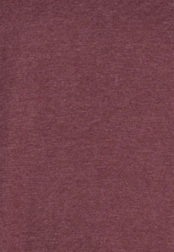 Pier One Plus Size - T-Shirts - Bordeaux 5 Pier One Plus Size - T-Shirts - Bordeaux -Boutique mote herrebutikk d3f436d5e45f491390006049d202fed8 scaled