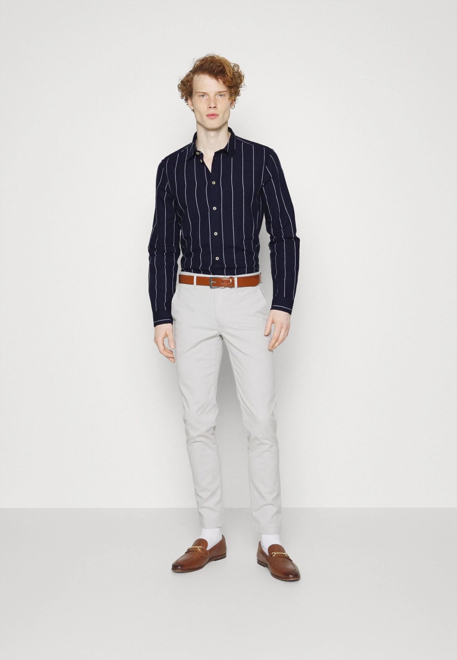 Pier One Linen Mix Stripe - Skjorte - Dark Blue 2 Pier One Linen Mix Stripe - Skjorte - Dark Blue - Bilde 2