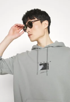 Pier One Sweatshirt -Grey -Boutique mote herrebutikk e9ba033427de4561ba00139ddd1416e4 scaled