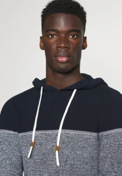 Pier One Hoodie - Dark Blue 10 Pier One Hoodie - Dark Blue -Boutique mote herrebutikk eac18c23b43d4e8b864456de912f7c93 scaled