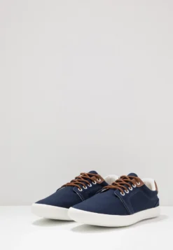 Pier One Unisex - Joggesko - Dark Blue -Boutique mote herrebutikk eb07b169cf054e3299881ba10756ba44 scaled