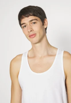 Pier One 5Pack - Topper - White -Boutique mote herrebutikk ec5bc2dd2d9147d9bc96573cd46cd29a scaled