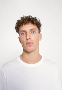 Pier One 5 Pack - Topper Langermet - Blue/White/Beige/Olive -Boutique mote herrebutikk ef1959c0f5924fb7995aa0f089265895 scaled