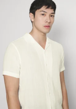 Pier One Skjorte - White -Boutique mote herrebutikk f0fa34ad316b4c588908a5140dd8af27 scaled