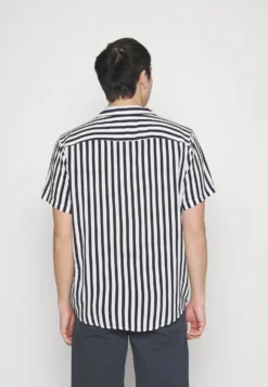 Pier One Skjorte - Dark Blue/White -Boutique mote herrebutikk f20c4c98ed0f469fb44c9fcda6a564b8 scaled