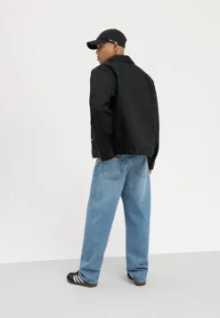 Pier One Jeans Relaxed Fit - Dark Blue Denim -Boutique mote herrebutikk f21b3fea2f2a4e6482d17602def0ed3e scaled