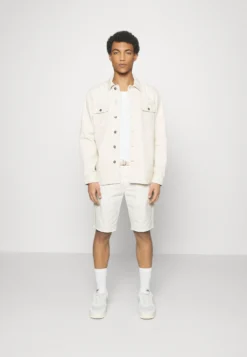 Boutique mote herrebutikk -Boutique mote herrebutikk f31218b3f24244a7ac73ebb78b754914 scaled