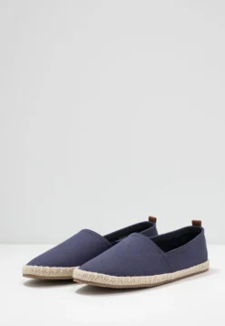 Pier One Rena Espadrille Unisex - Loafers - Dark Blue -Boutique mote herrebutikk f7a8b37ea55948659b97ea58c22bd23a scaled